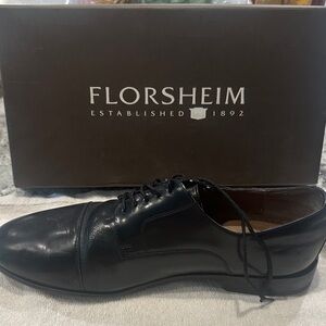 Florsheim Broxton Black Leather Oxfords